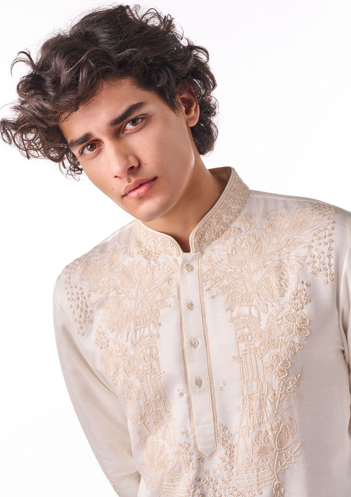 Twamev Men Ivory Thread Work Kurta