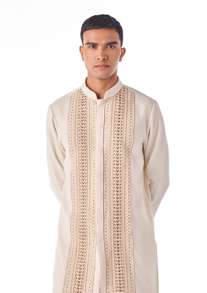 Twamev Men Ivory Textured Embroidered Kurta Set
