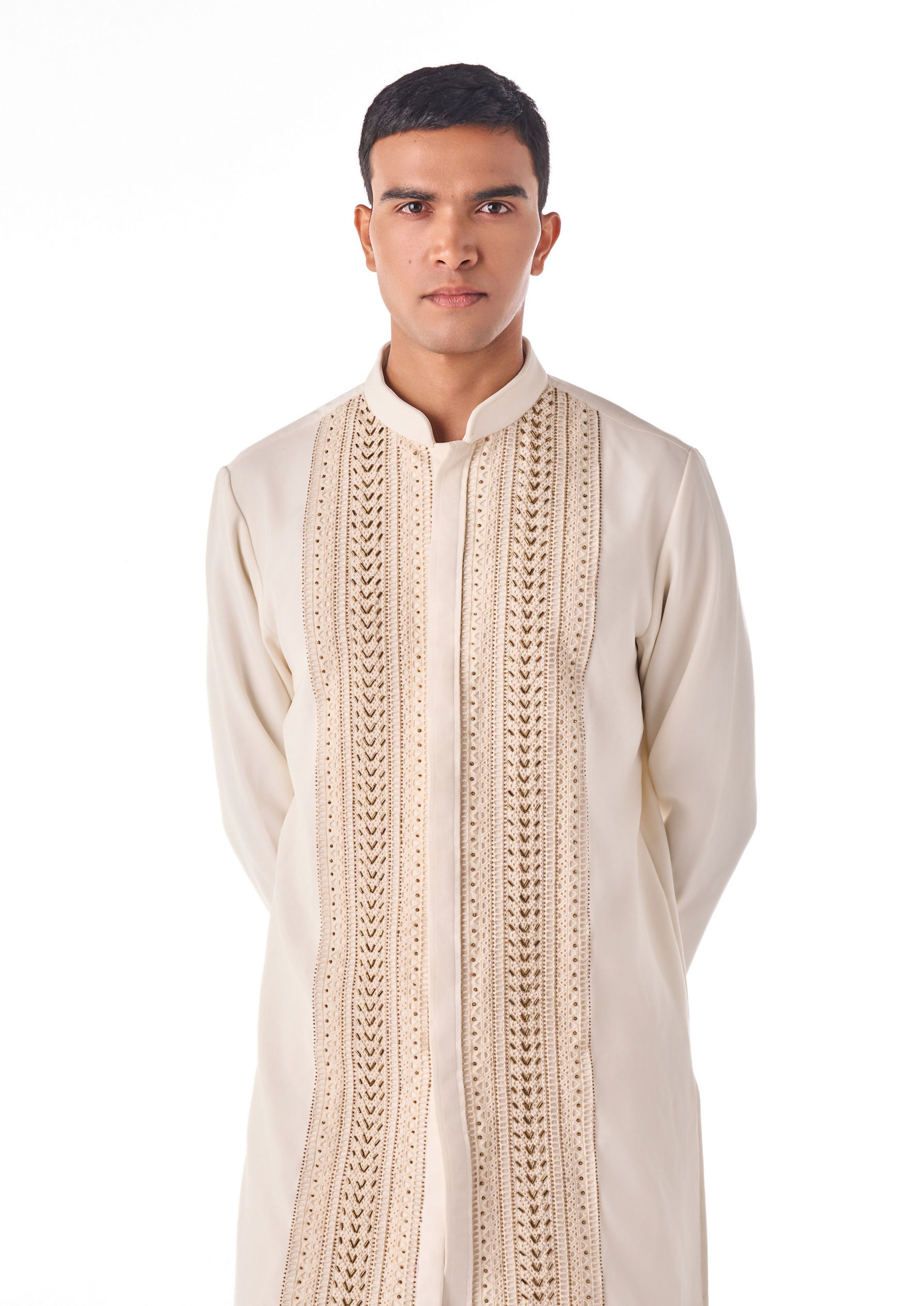 Twamev Men Ivory Textured Embroidered Kurta Set