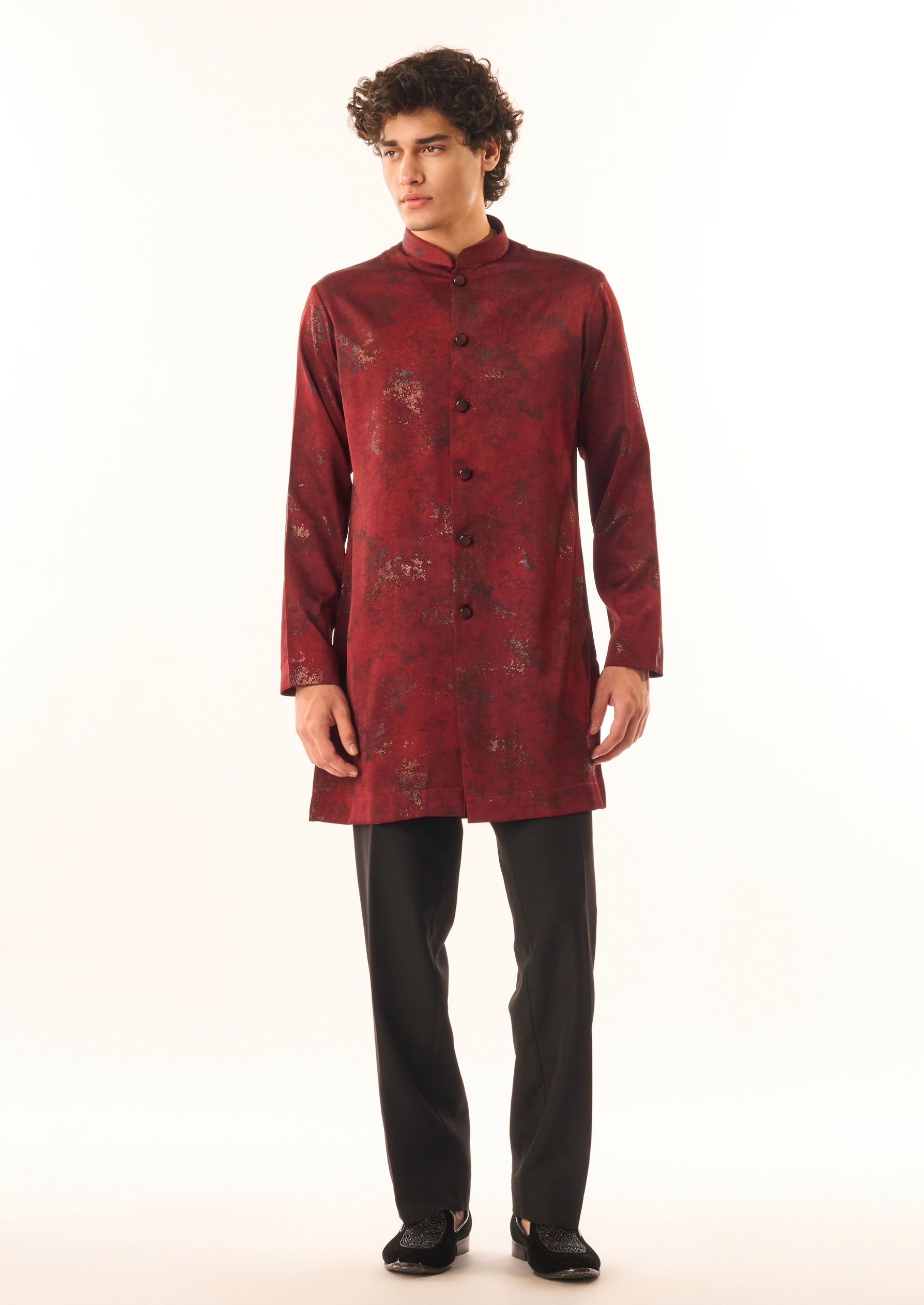 Twamev Men Maroon Satin Kurta Set with Print