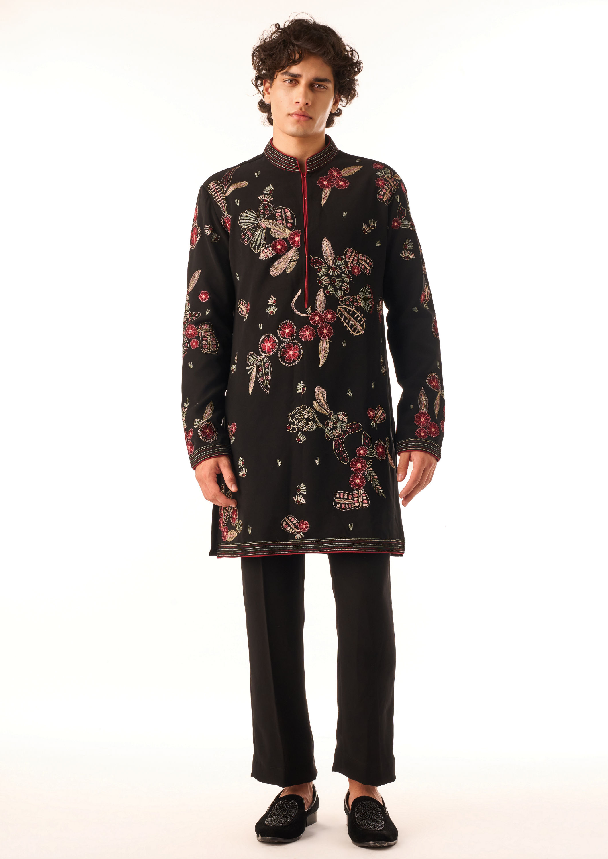 Twamev Men Black Thread Work Kurta Set