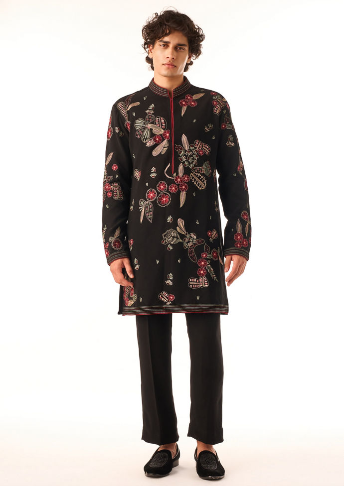 Twamev Men Black Thread Work Kurta Set