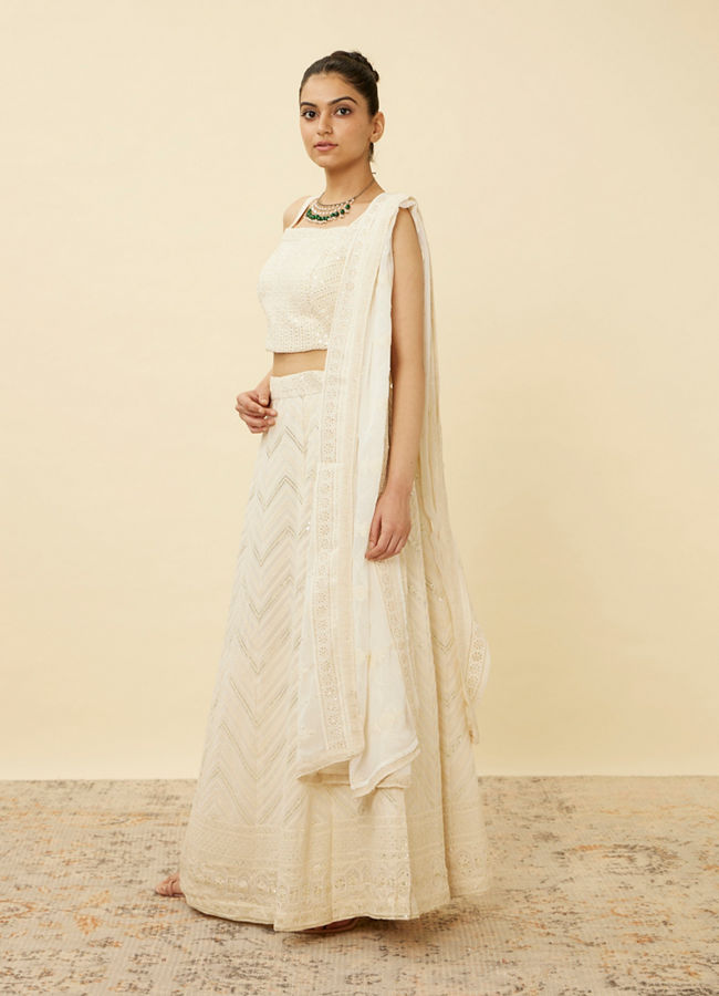 Mohey Women Pristine White Chevron Patterned Lehenga