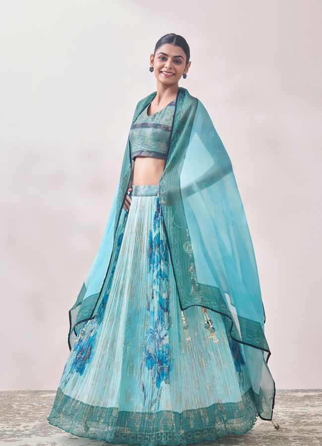 alt message - Mohey Women Turquoise Blue Floral Impressionist Sequined Lehenga image number 2