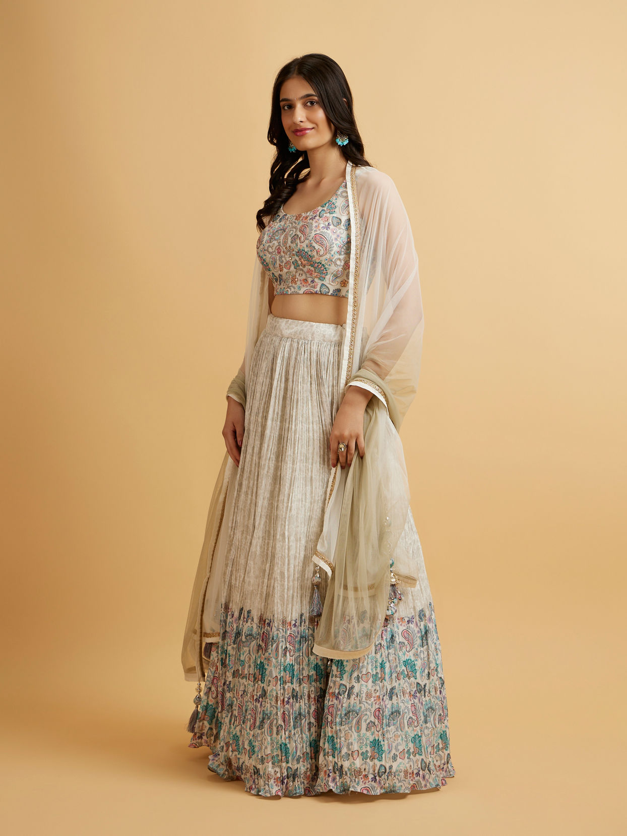 Mohey Women Cream Floral Paisley Patterned Sequinned Lehenga