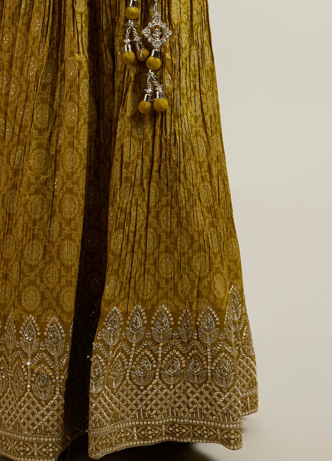 Mohey Women Mehandi Floral Jaal Patterned Sequinned Lehenga