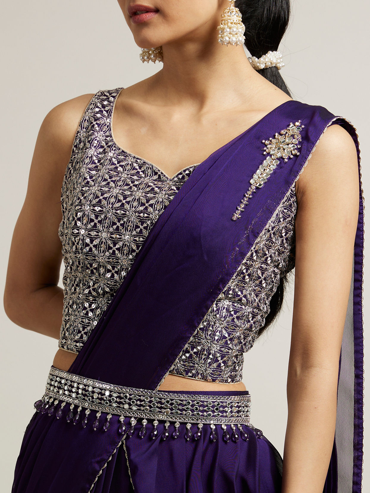 alt message - Mohey Women Festive Purple Georgette Lehenga image number 3