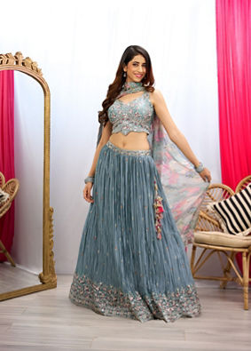 alt message - Mohey Women Elegant Blue Chinon Crop Top Lehenga with Boota Border image number 0