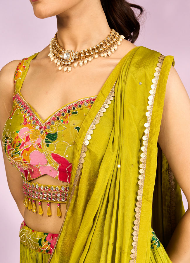 Mohey Women Gorgeous Lush Green Lehenga