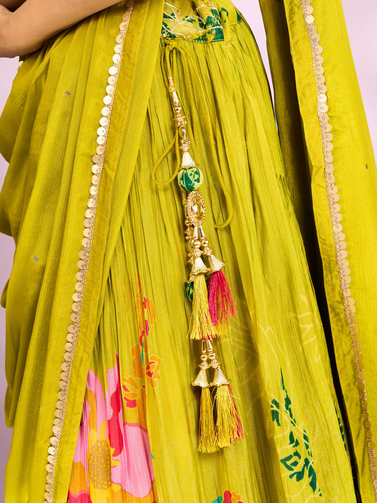 Mohey Women Gorgeous Lush Green Lehenga