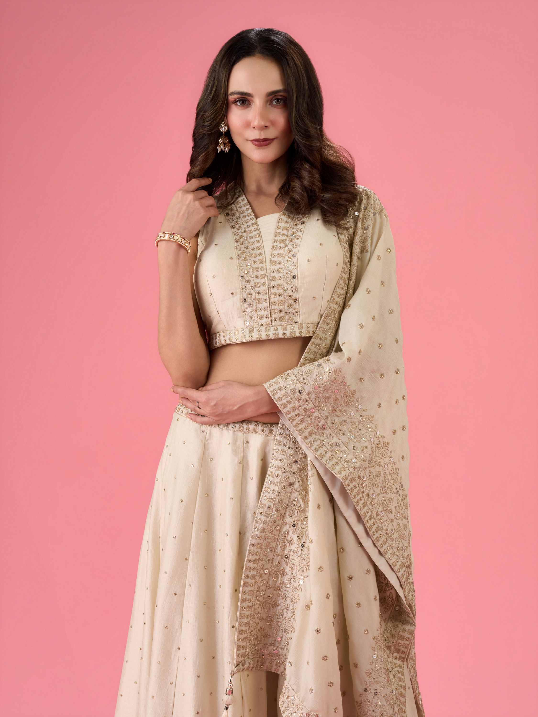 Mohey Women Cream Enchanting Lehenga