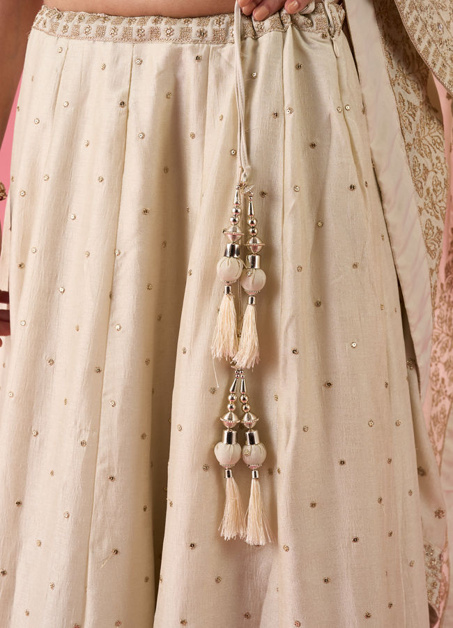 Mohey Women Cream Enchanting Lehenga