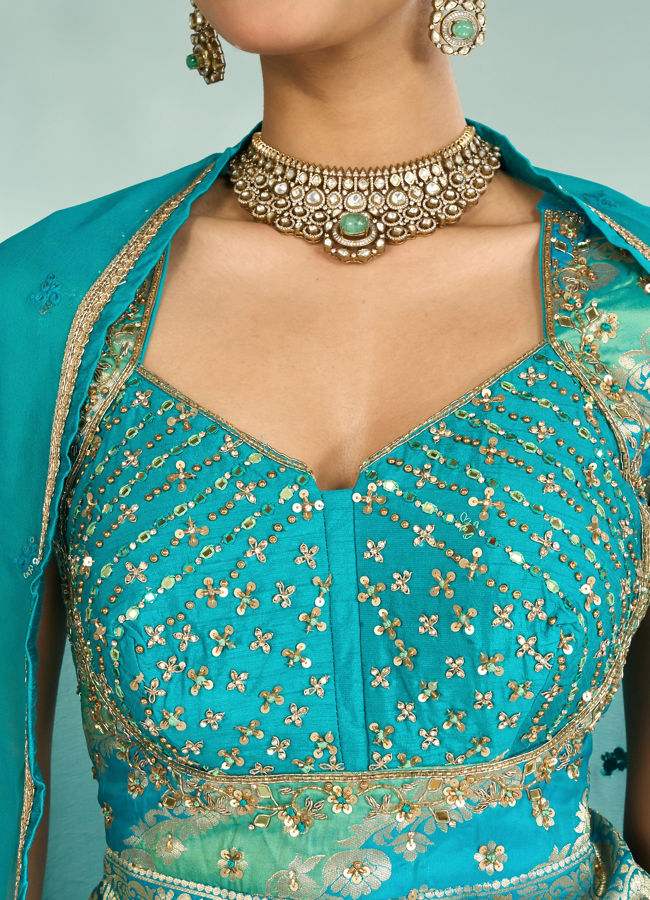 Mohey Women Elegant Rama Green Lehenga
