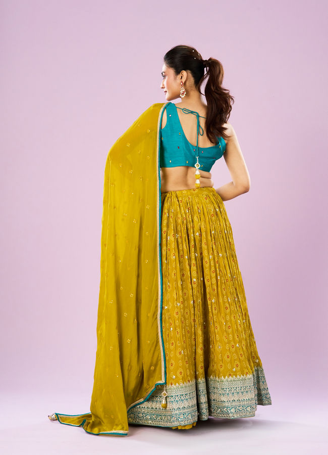Mohey Women Emerald Bliss Lehenga