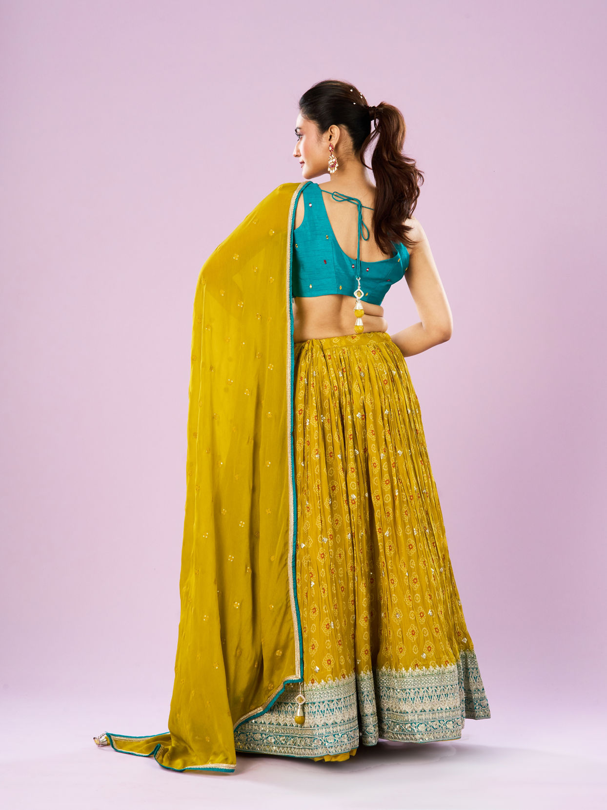 Mohey Women Emerald Bliss Lehenga