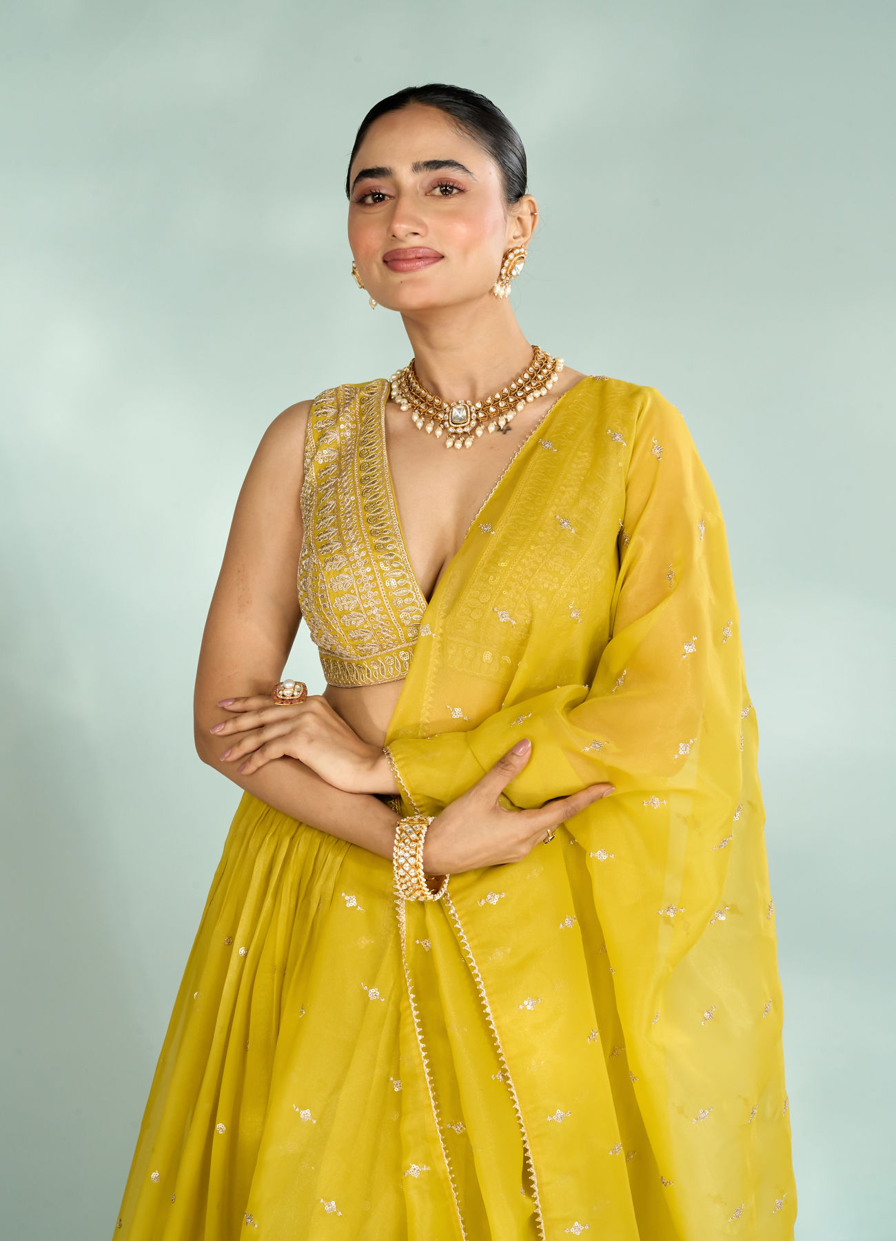 Mohey Women Emerald Organza Lehenga