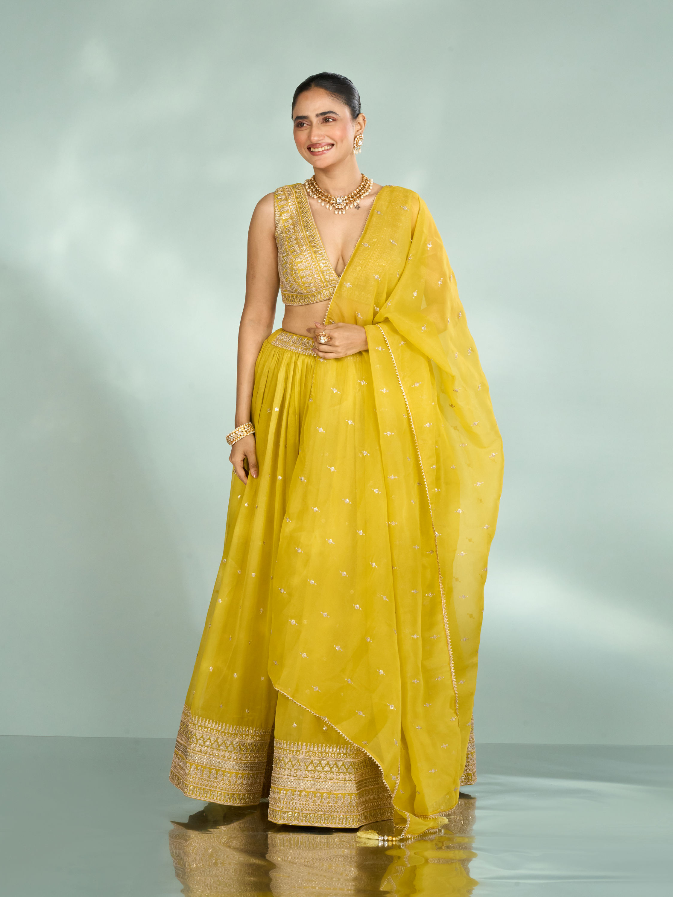 Mohey Women Emerald Organza Lehenga