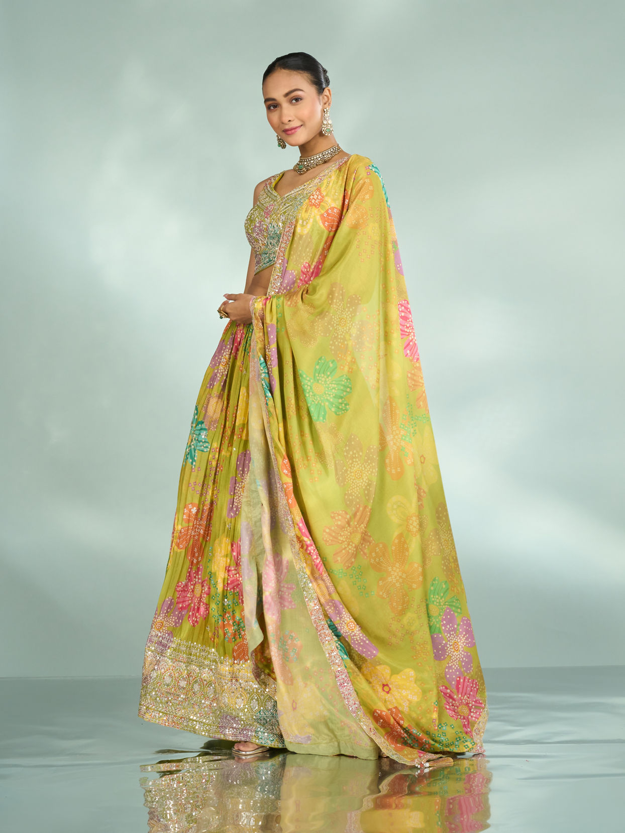 Mohey Women Emerald Elegance Lehenga