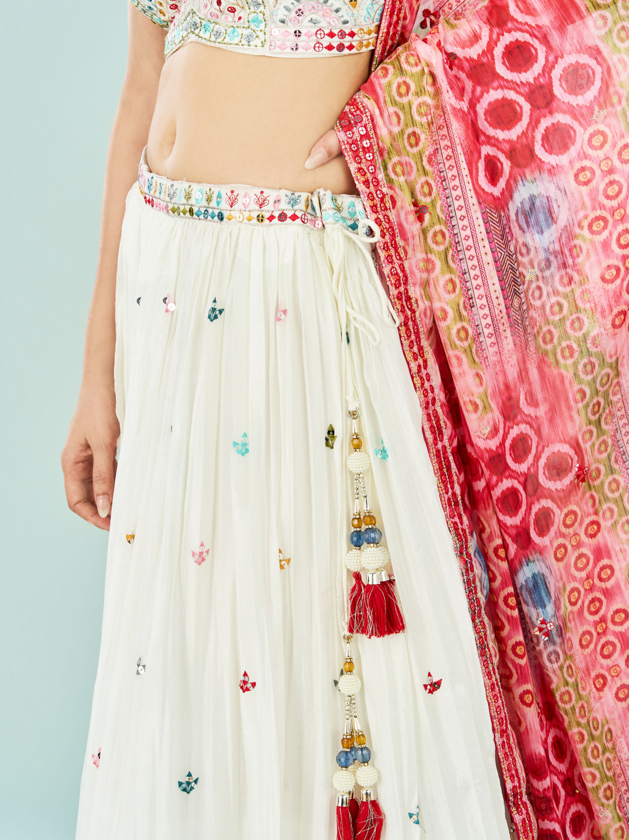 Mohey Women Cream Divine Crepe Lehenga