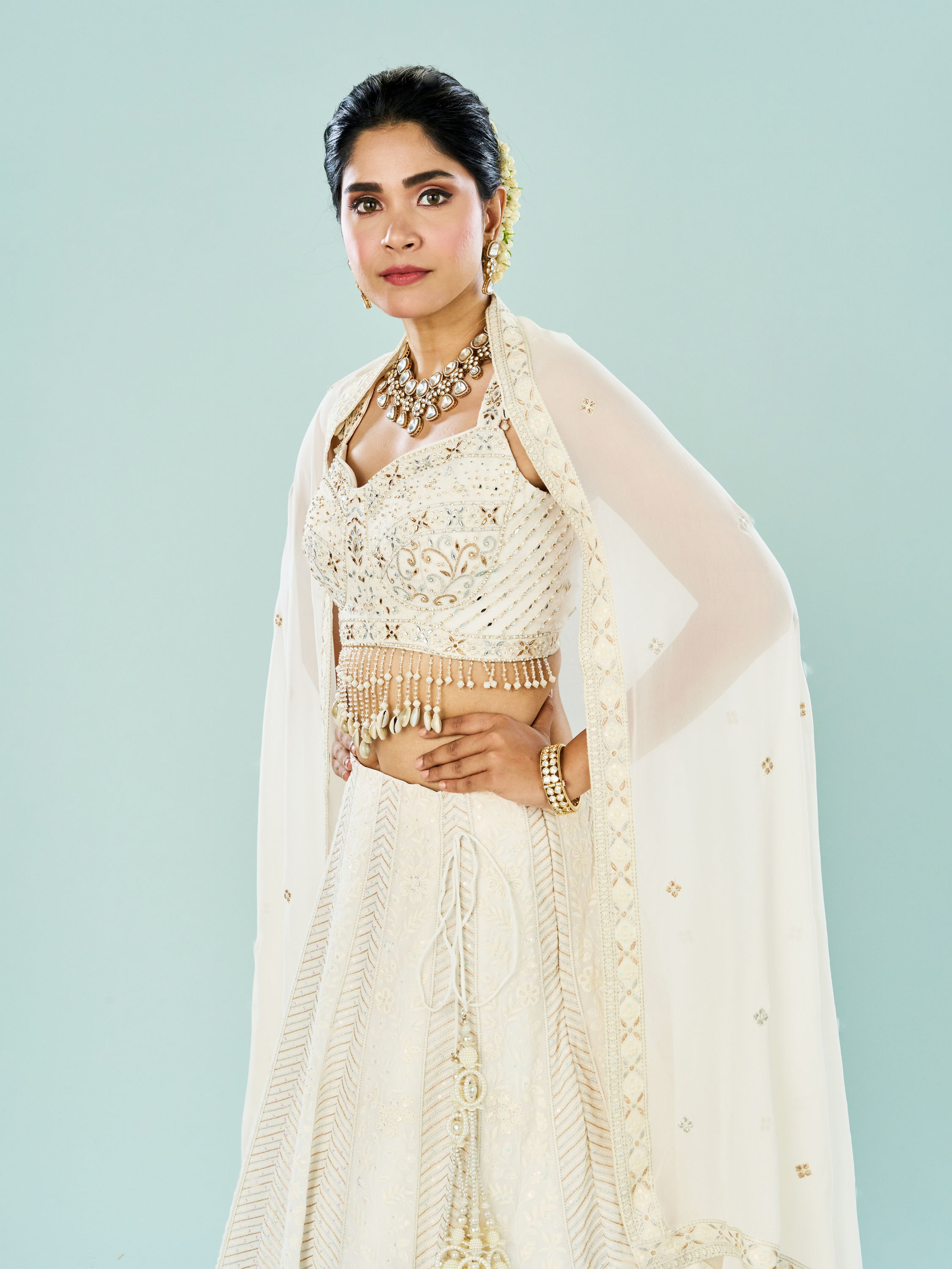 Mohey Women Elegant Cream Georgette Lehenga