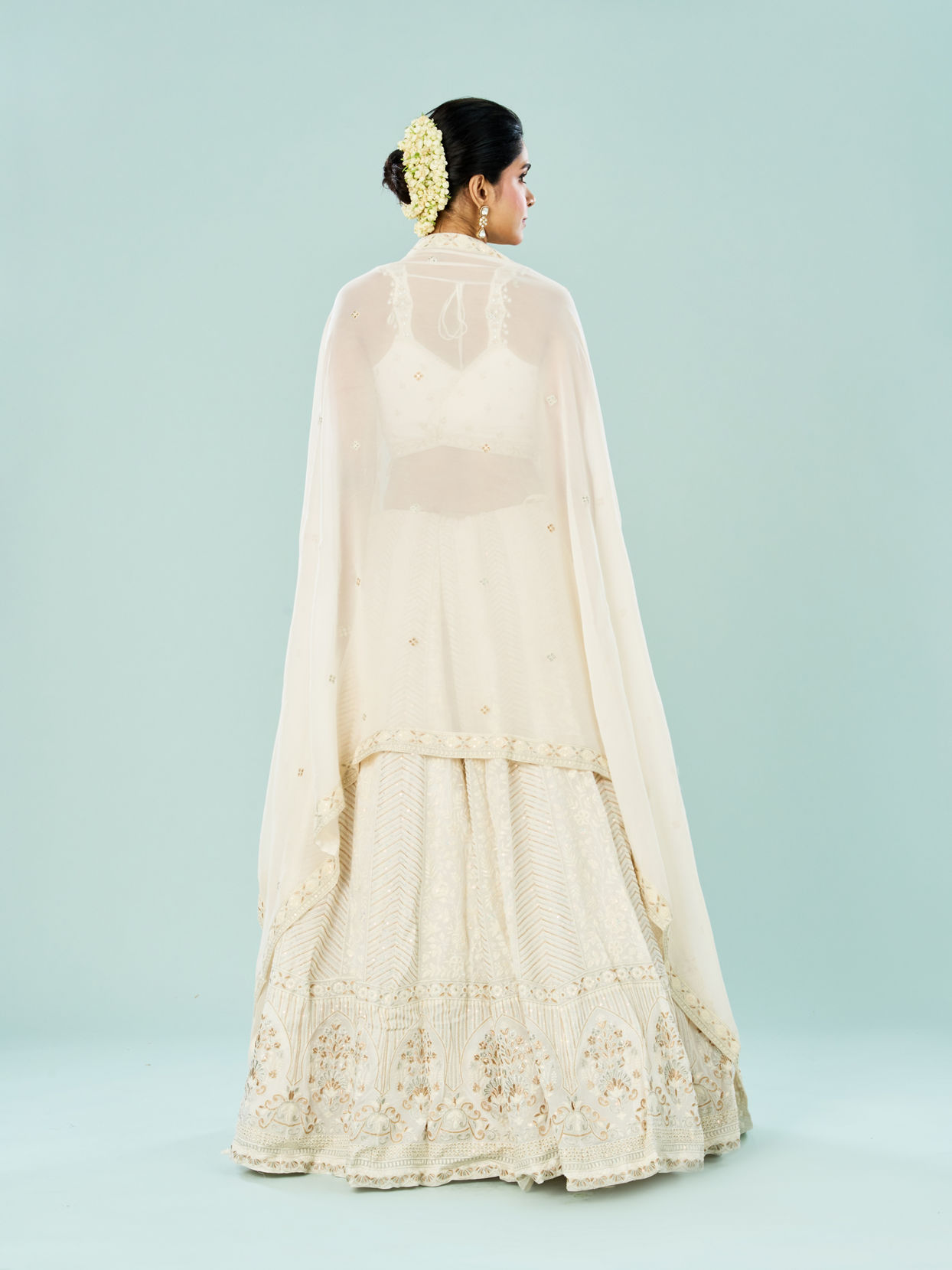 Mohey Women Elegant Cream Georgette Lehenga