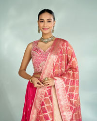 Mohey Women Royal Pink Elegance Lehenga