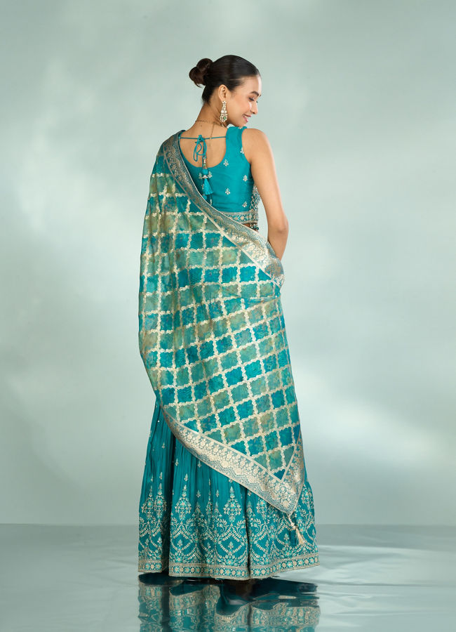 Mohey Women Emerald Elegance Lehenga