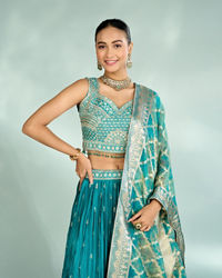 Mohey Women Emerald Elegance Lehenga