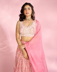 Mohey Women Pink Festive Elegance Lehenga