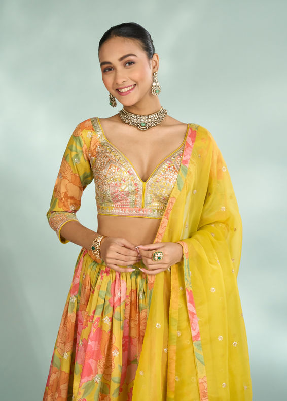Mohey Women Emerald Splendor Lehenga