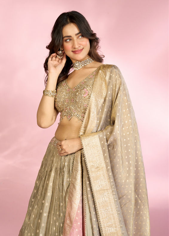 Mohey Women Elegant Grey Peach Lehenga