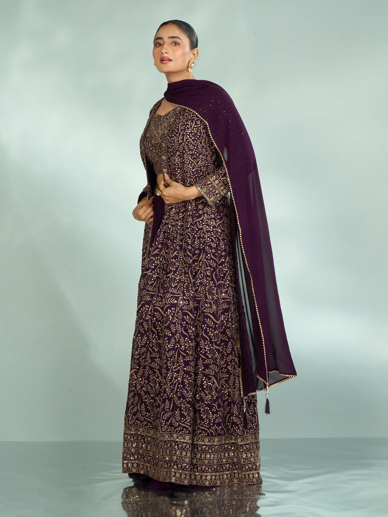 Mohey Women Elegant Purple Georgette Indo Western