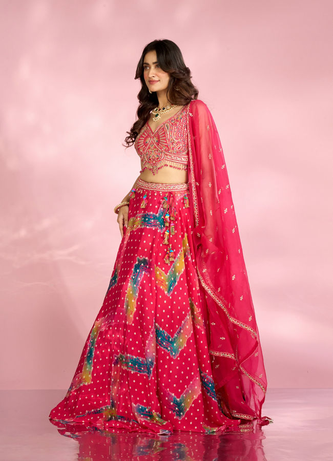 Mohey Women Ravishing Pink Ensemble Lehenga