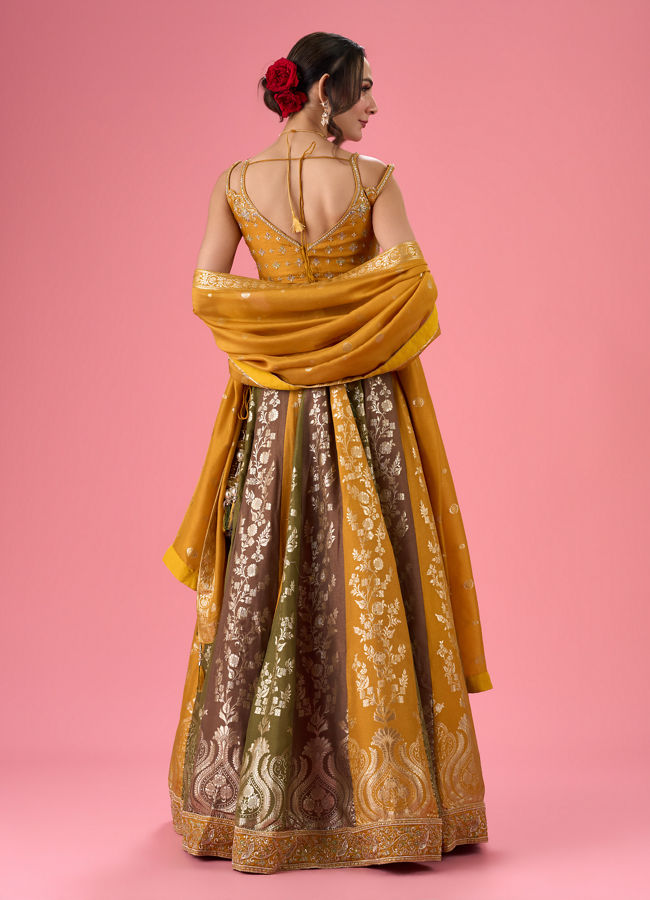 Mohey Women Golden Hue Art Silk Lehenga