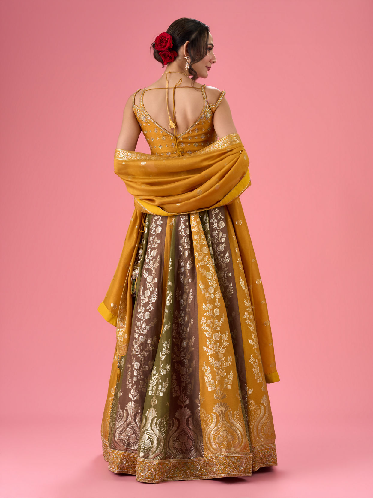 Mohey Women Golden Hue Art Silk Lehenga