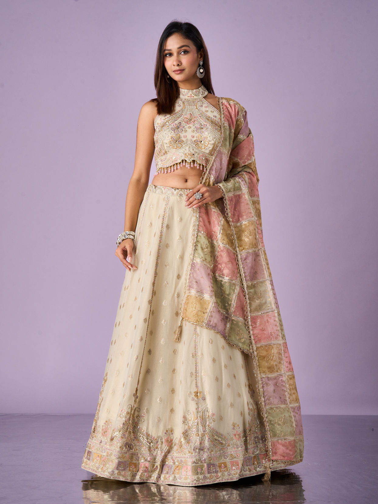 Mohey Women Cream Tissue Lehenga with Mirror Work