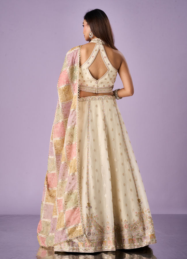 Mohey Women Cream Tissue Lehenga with Mirror Work