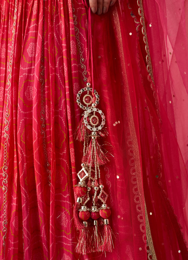Mohey Women Pink Chinon Lehenga with Mirror Work