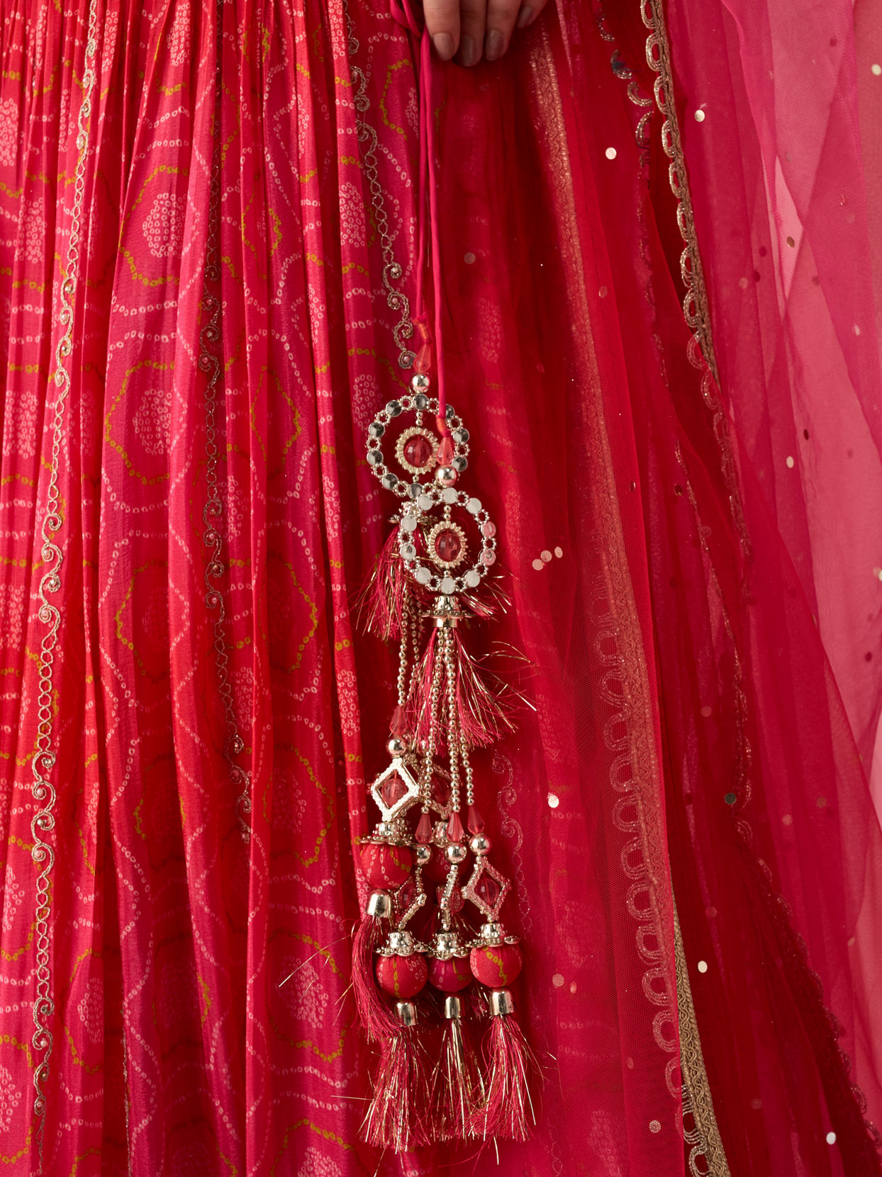 Mohey Women Pink Chinon Lehenga with Mirror Work