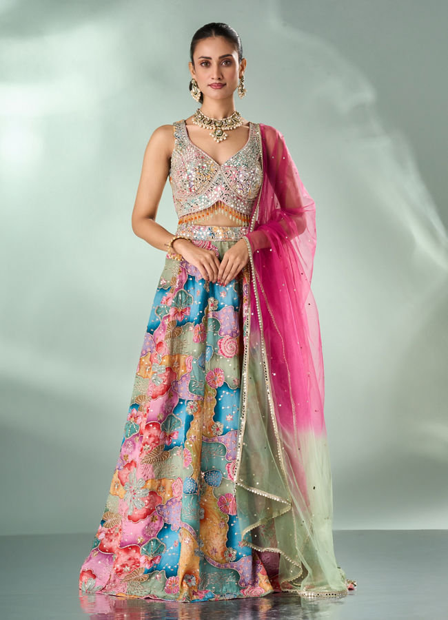 Mohey Women Peach Chinon Lehenga with Mirror Work