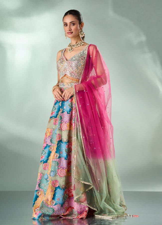 Mohey Women Peach Chinon Lehenga with Mirror Work