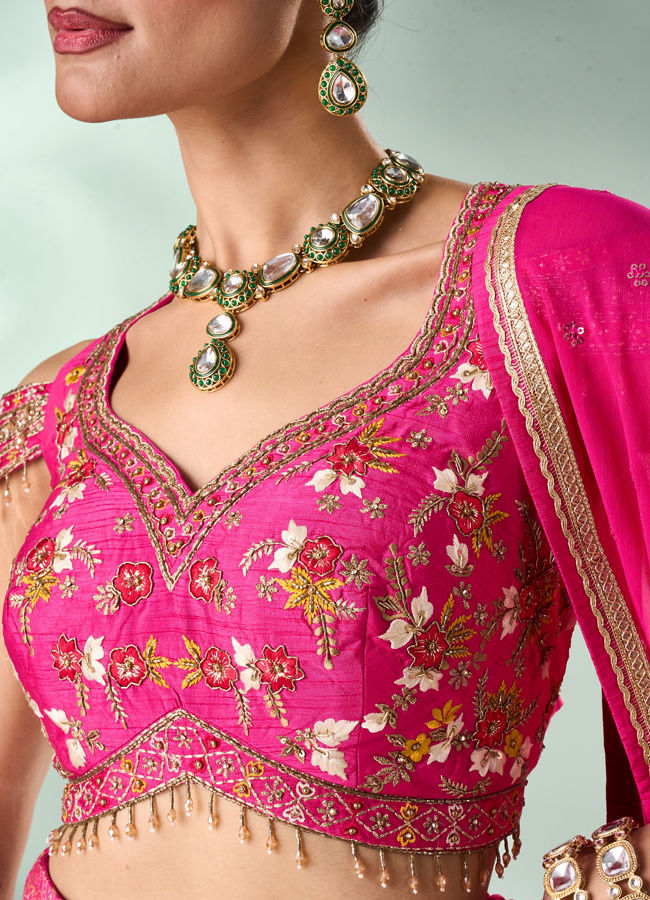 Mohey Women Pink Silk Lehenga with Cutdana Work
