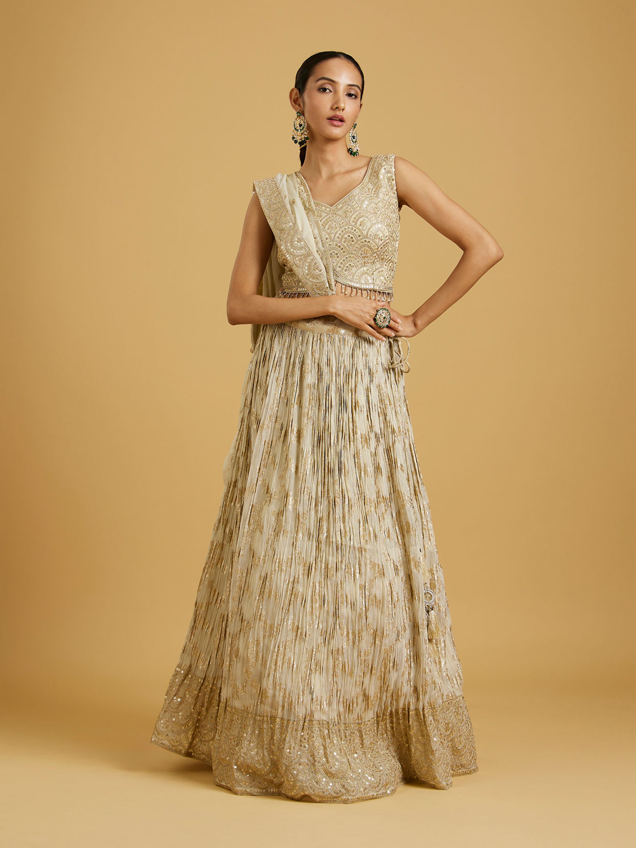 Mohey Women Elegant Beige Lehenga