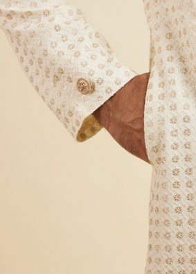 Manyavar Men Cream Buta Jaal Patterned Kurta Set image number 3