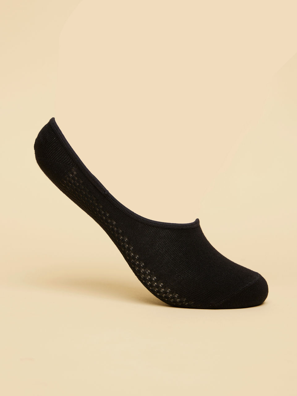 Manyavar Men Charcoal Black Textured Knitted Socks