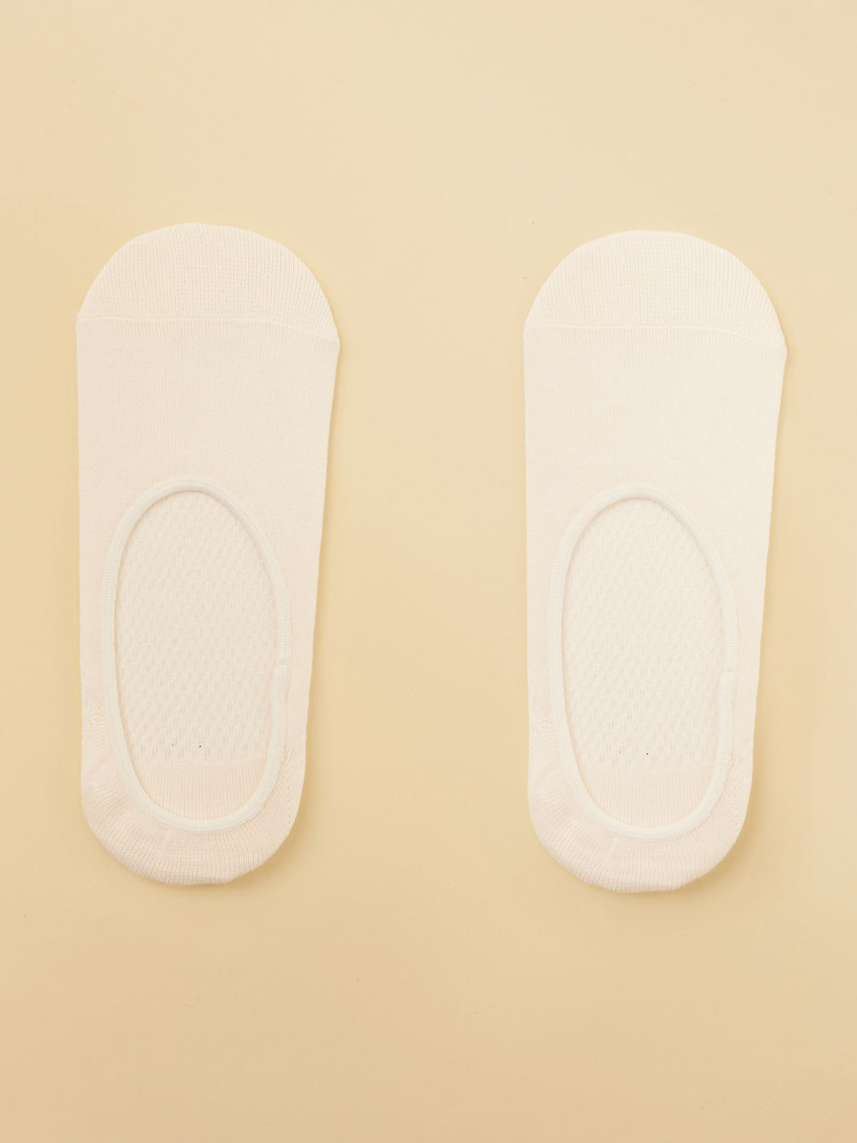 Manyavar Men Off White No Show Socks