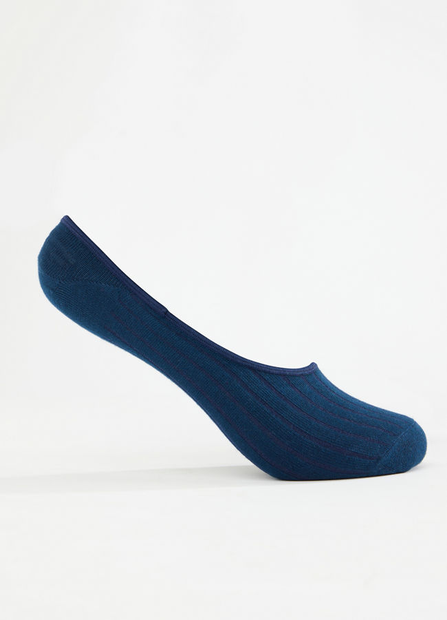 alt message - Manyavar Men Dapper Dark Blue Casual Socks Accessories image number 2