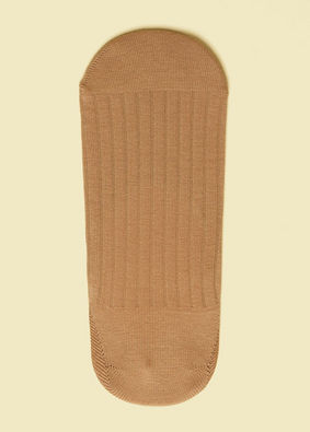 alt message - Manyavar Men Fawn Textured Socks image number 3