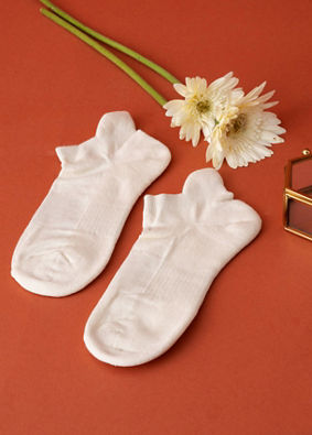 Manyavar Men Elegant Cream Socks