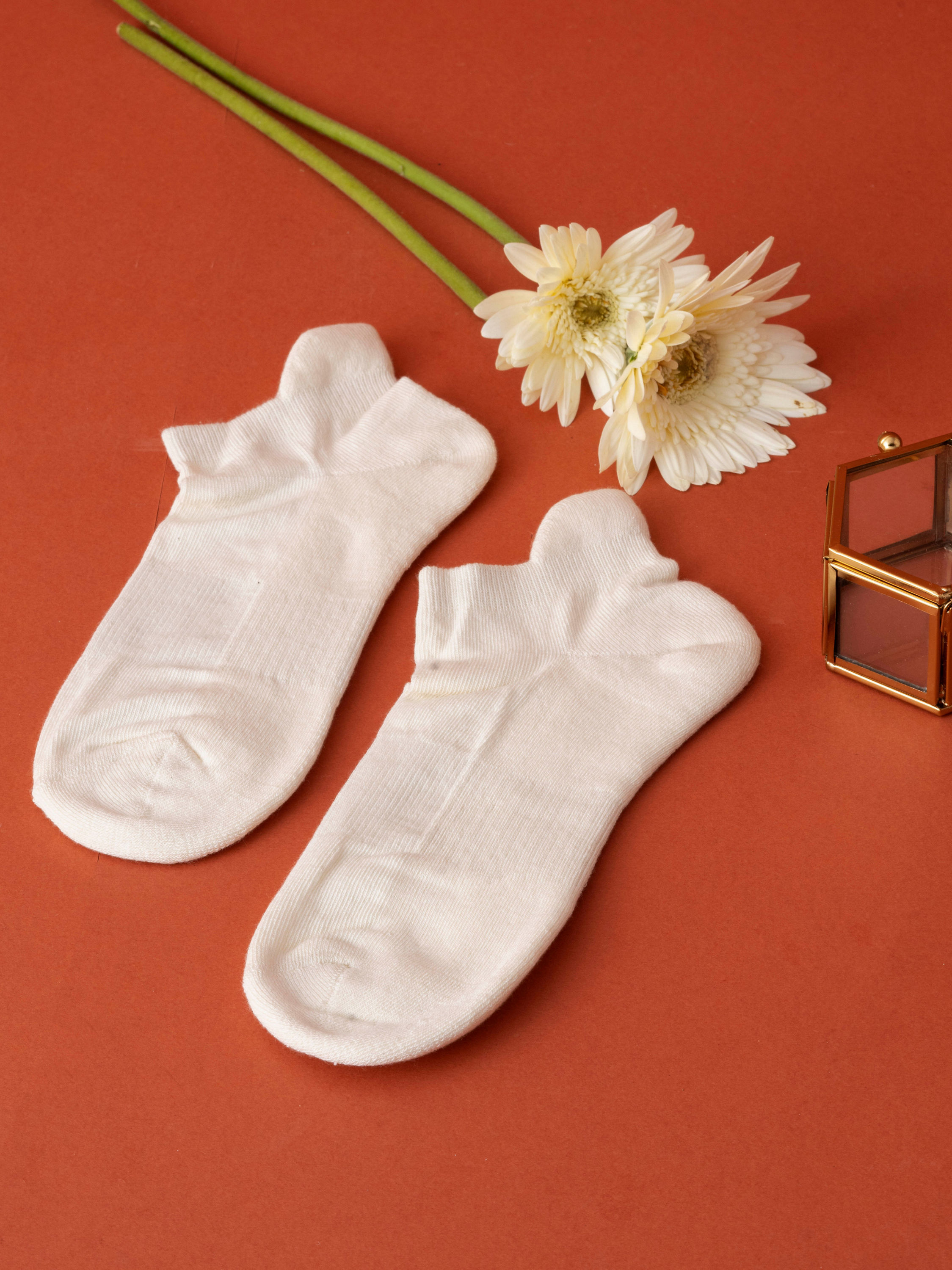 Manyavar Men Elegant Cream Socks